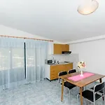 And Ivan 马卡尔斯卡