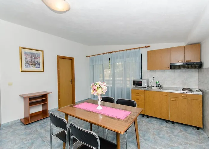 And Ivan Apartament Makarska