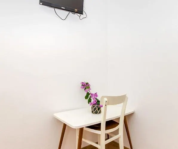 And Ivan מאקרסקה